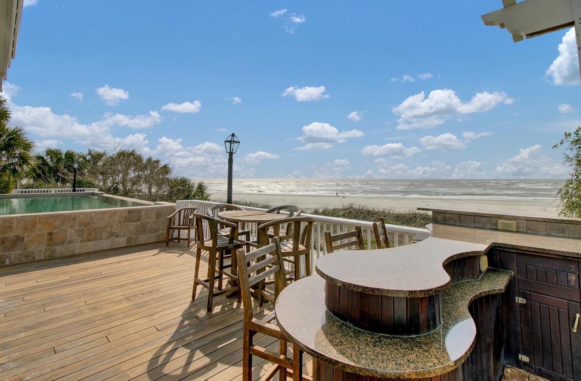 114 Ocean Boulevard By Avantstay Beachfront Putting Green Volleyball Court Infinity Pool Sullivans Island Bagian luar foto
